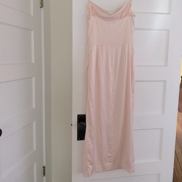 - Ivory Dress with Slit NWOT new years - Picture 3 of 3